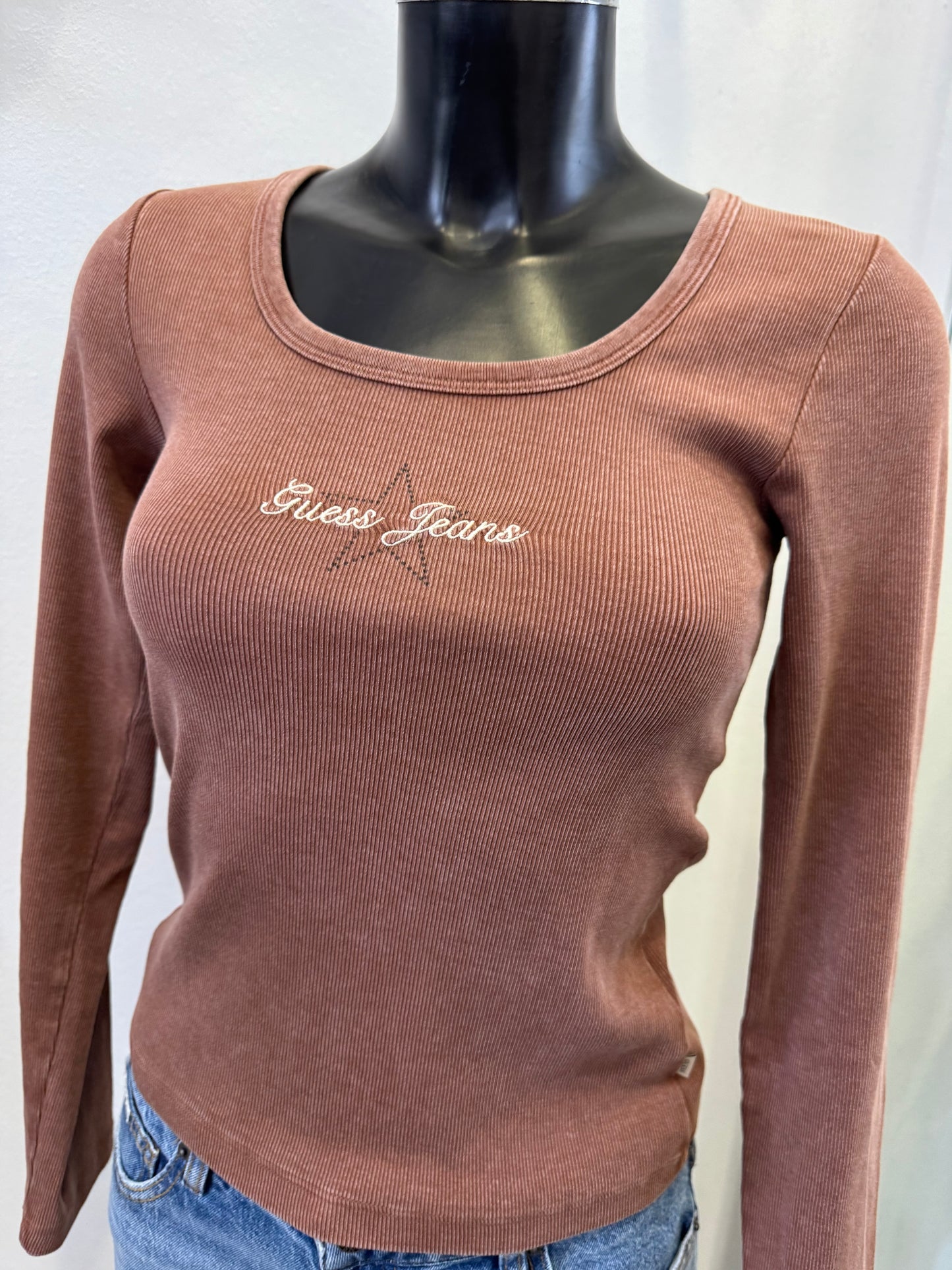 Guess langarm Shirt mit gesticktem Logo „Guess Jeans“