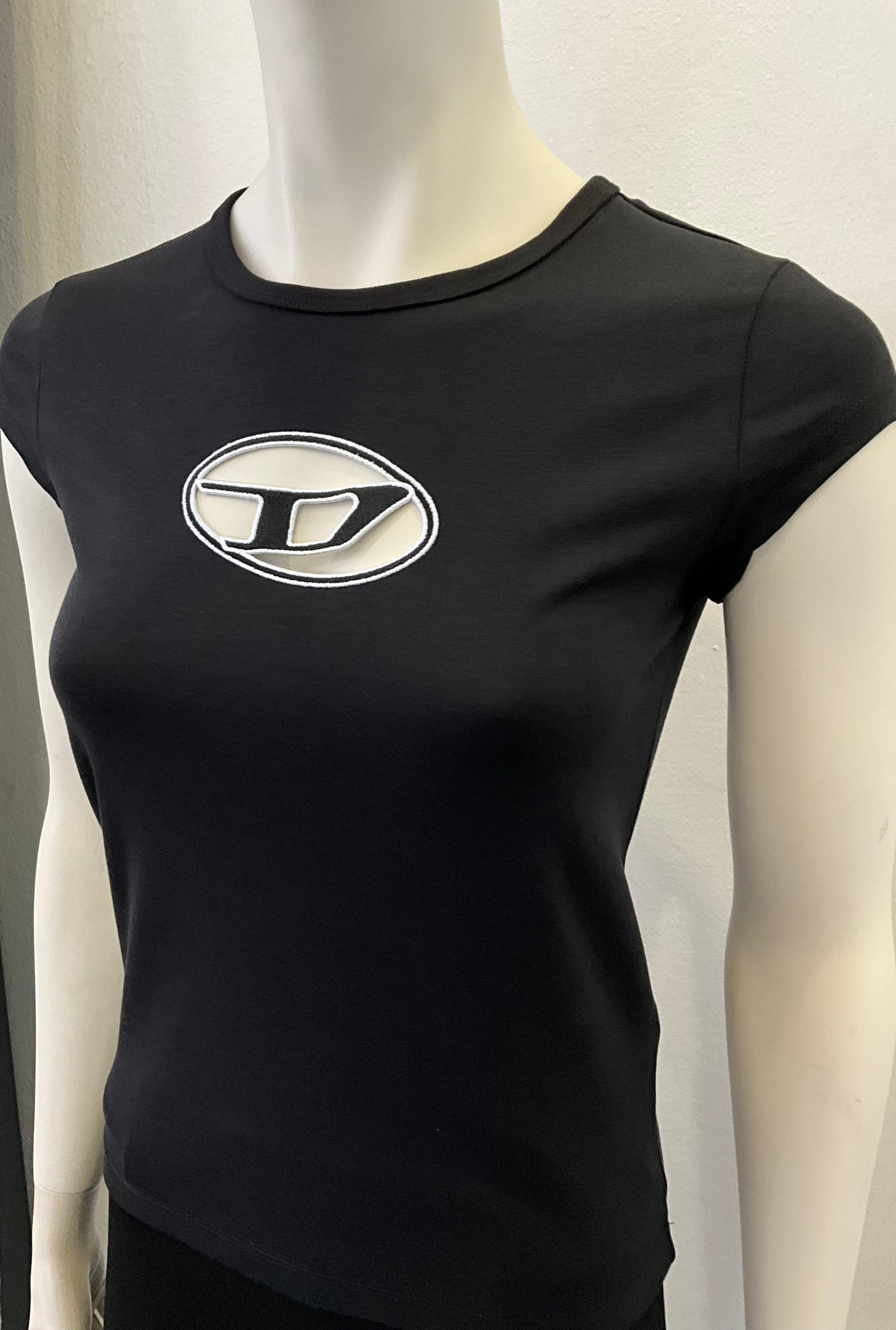 T-shirt Diesel schwarz mit cut-out