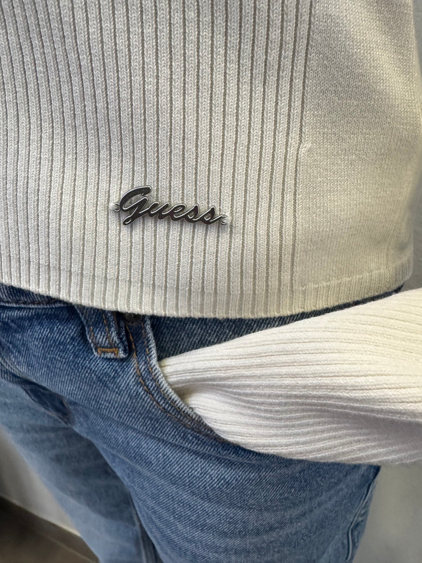 Guess Pulli Ripp-Pulli mit seitlichem Streifen