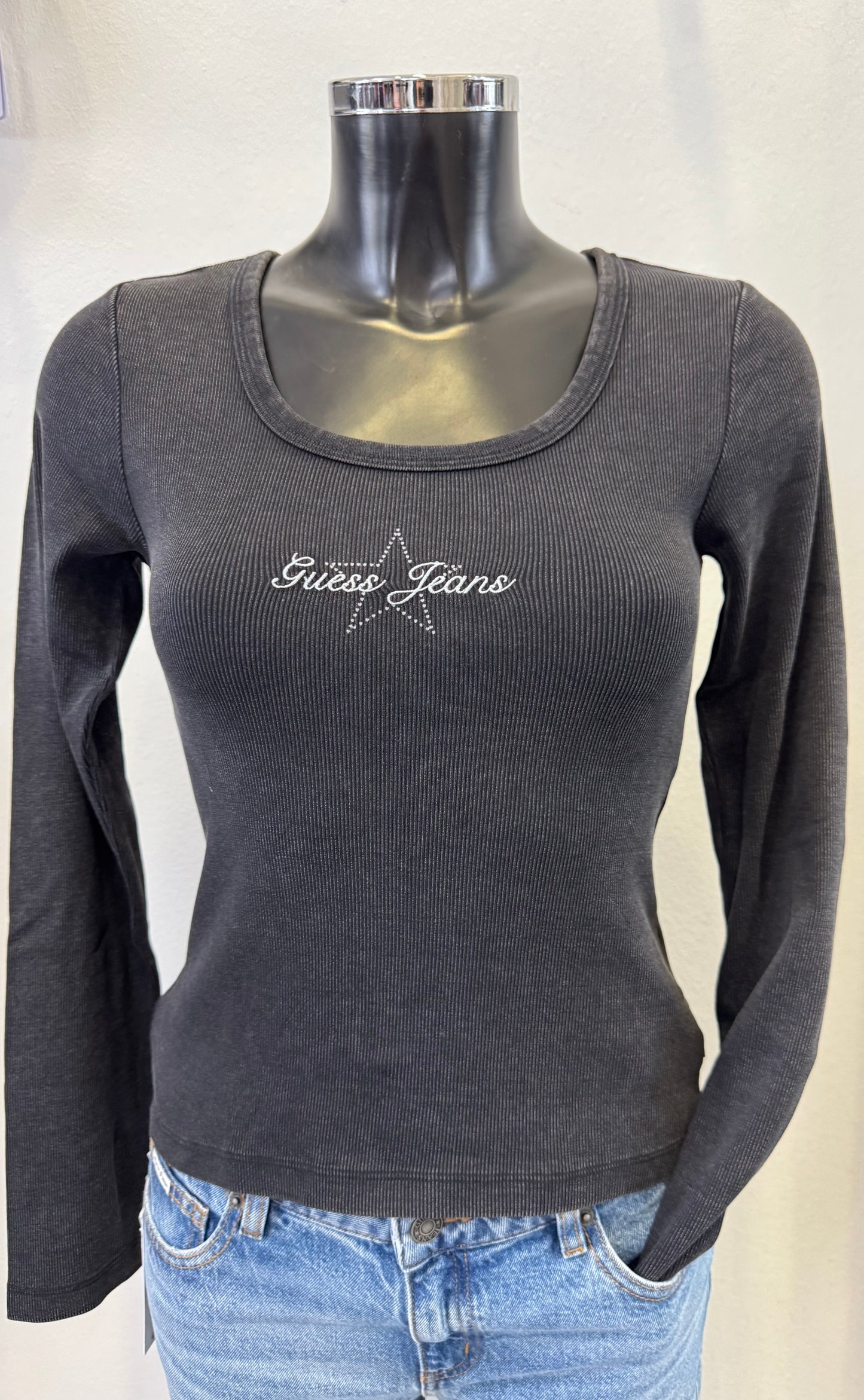 Guess Jeans Oberteil langarm schwarz