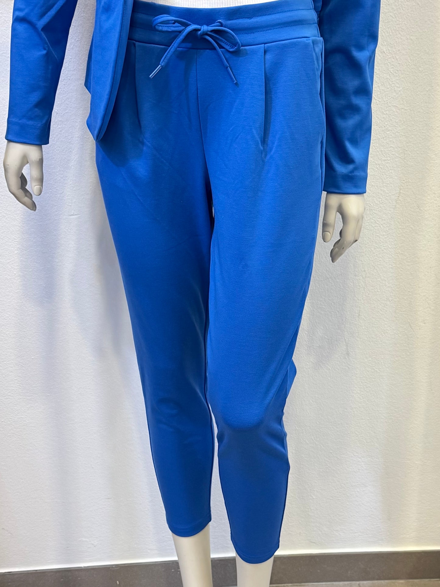 Ichi Hose Sweatpant mit Tunnelzug ‚Kate‘ verkürzte Länge