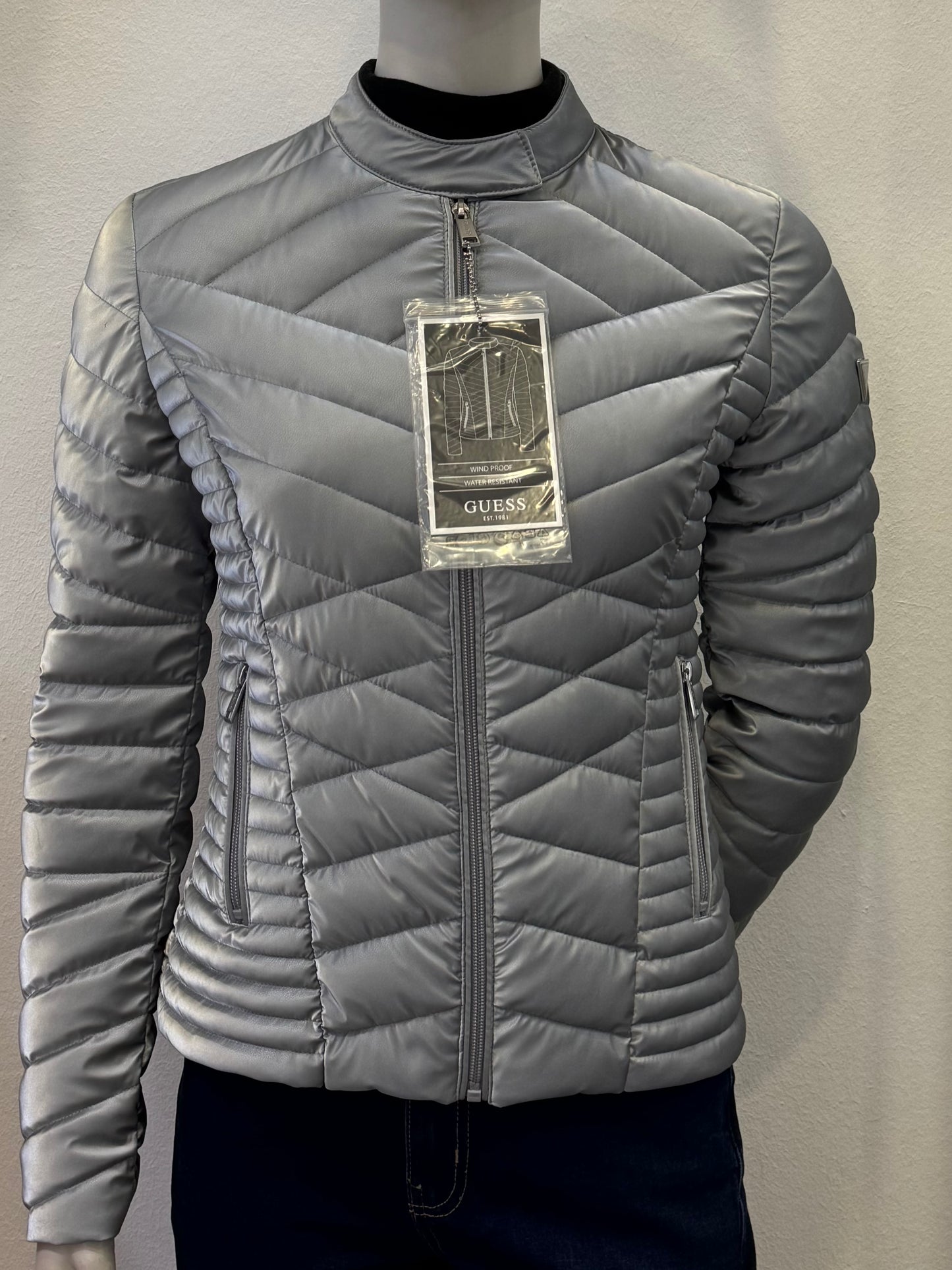 Guess Übergangsjacke Mega bequeme Paßform