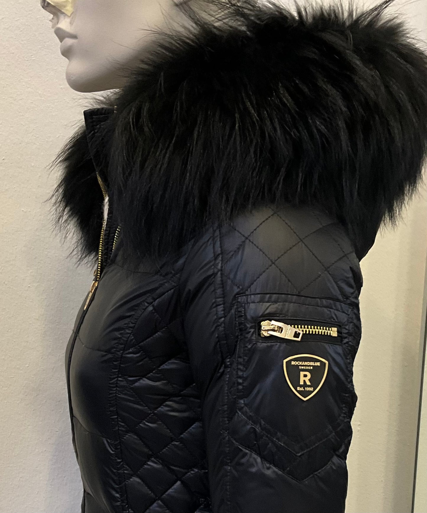 RockandBlue Ciara sand / Moonbean Daunenmantel mit großem Echtpelz Kragen